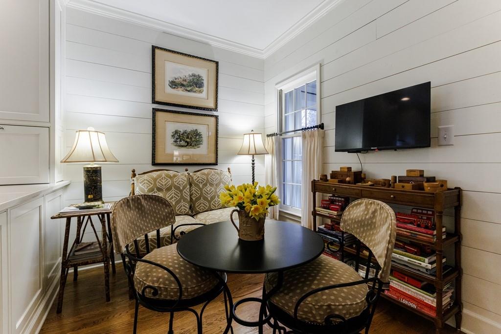 23 Pointe Terrace SE