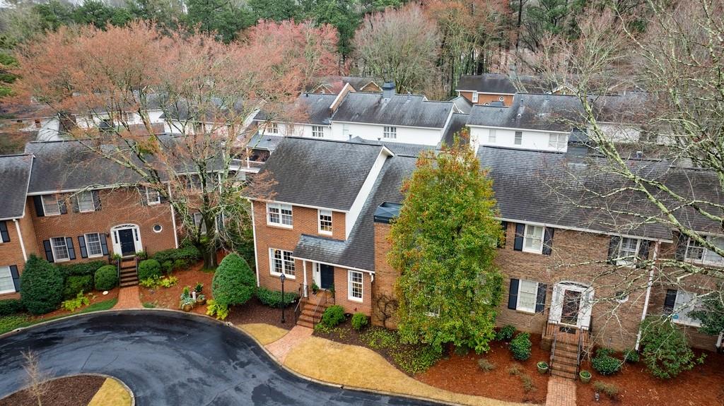 23 Pointe Terrace SE