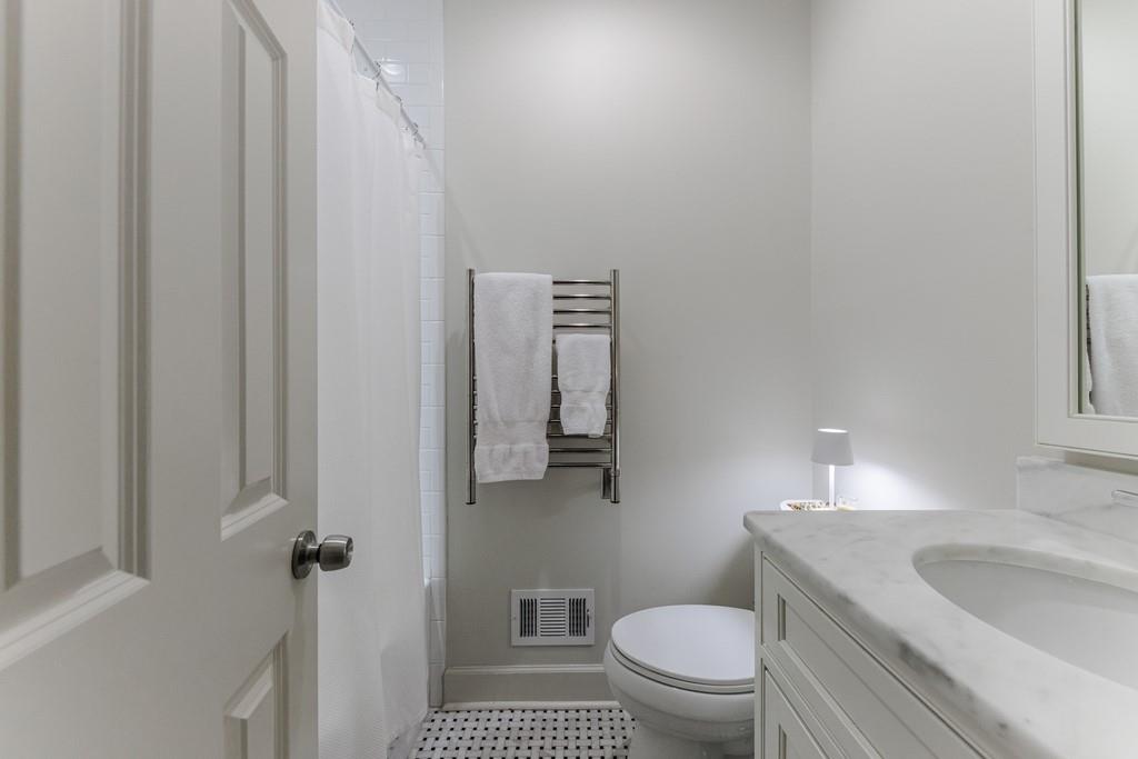 23 Pointe Terrace SE