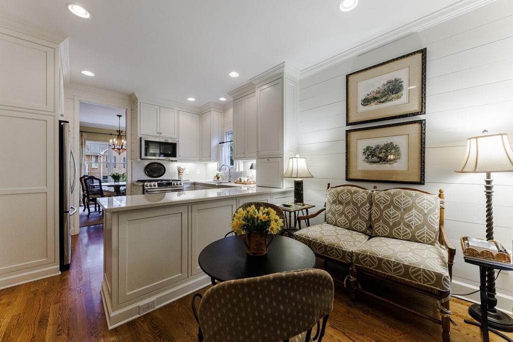 23 Pointe Terrace SE