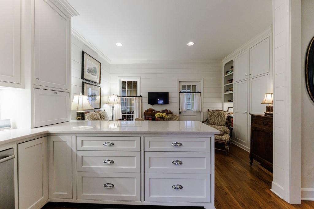 23 Pointe Terrace SE