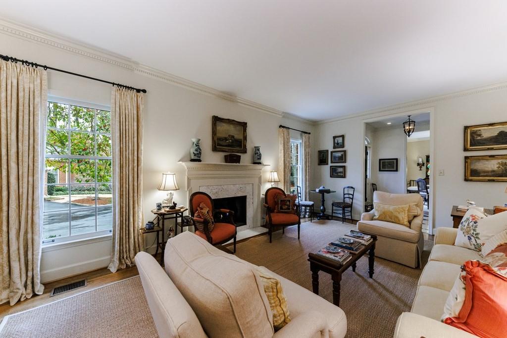 23 Pointe Terrace SE