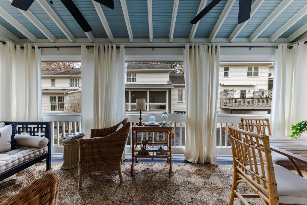 23 Pointe Terrace SE