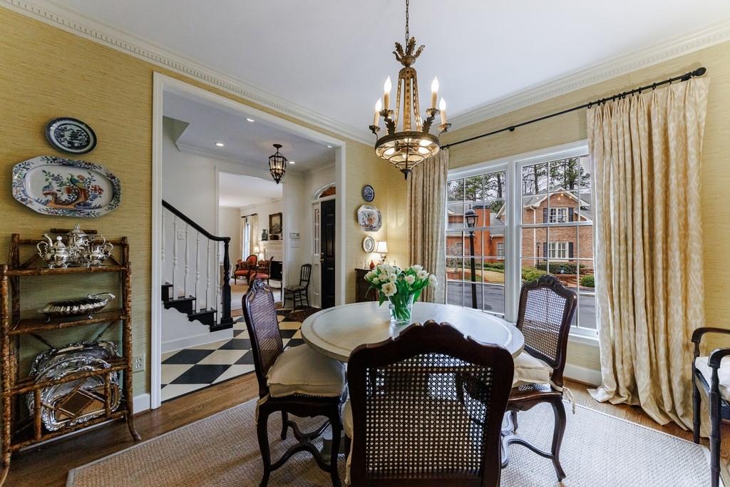 23 Pointe Terrace SE