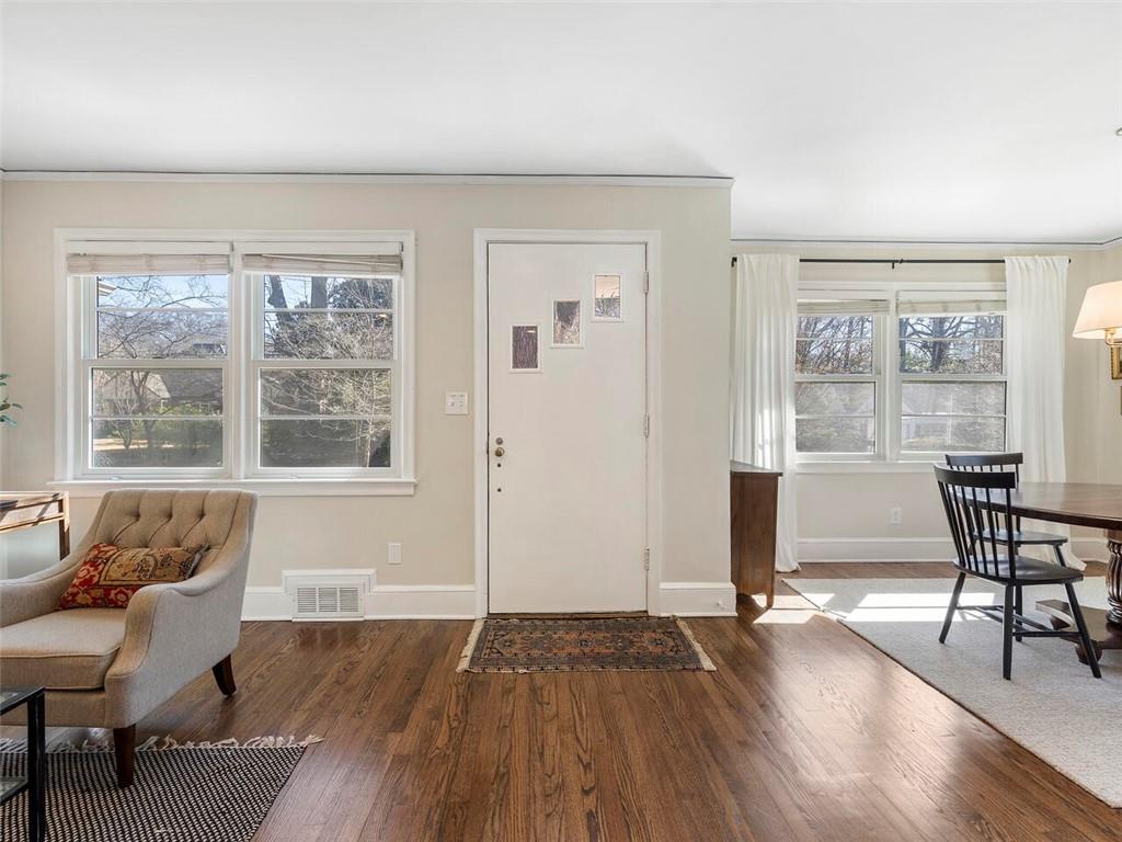 15 Dartmouth Avenue