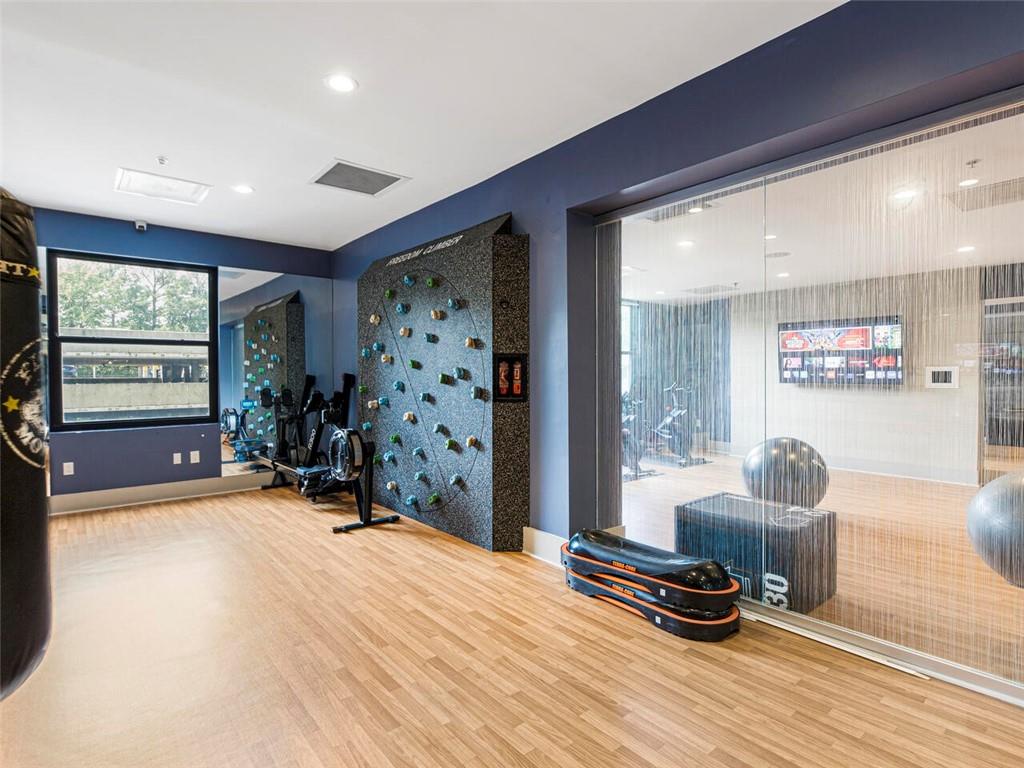 799 Hammond Drive Unit 125