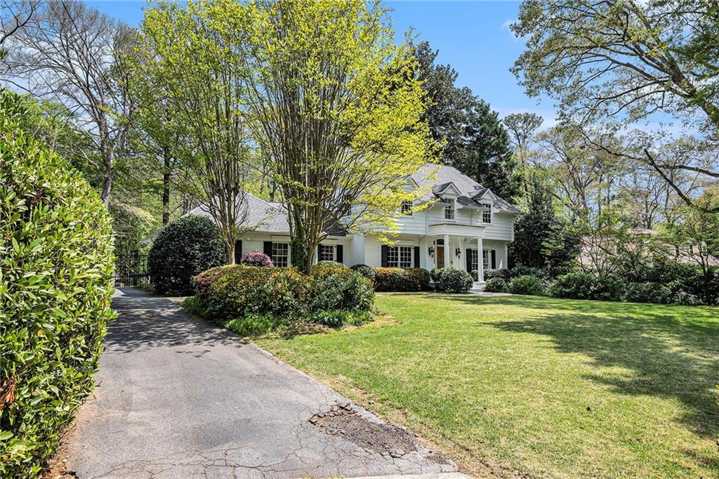 3391 Pinestream Road NW