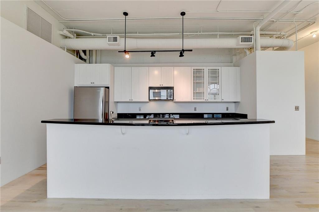 3180 Mathieson Drive NE Unit 809