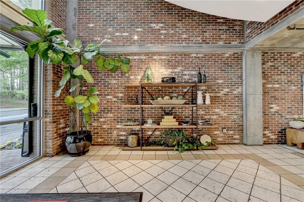 3180 Mathieson Drive NE Unit 809