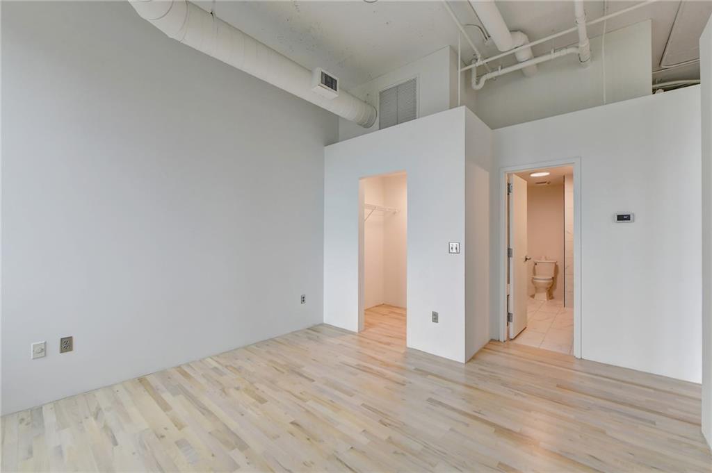 3180 Mathieson Drive NE Unit 809