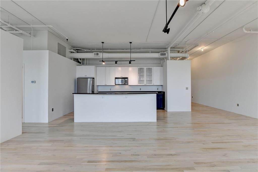 3180 Mathieson Drive NE Unit 809