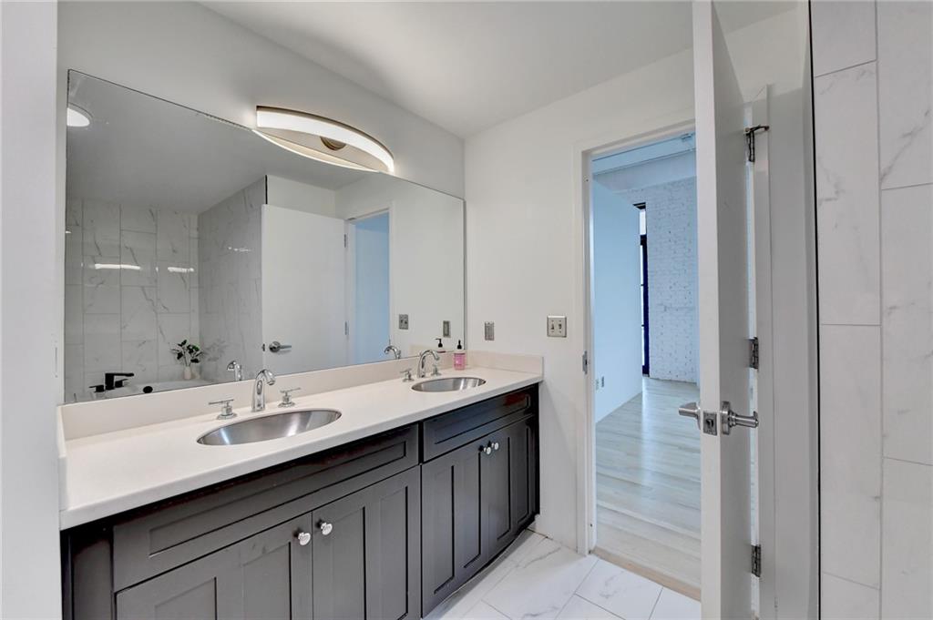 3180 Mathieson Drive NE Unit 809