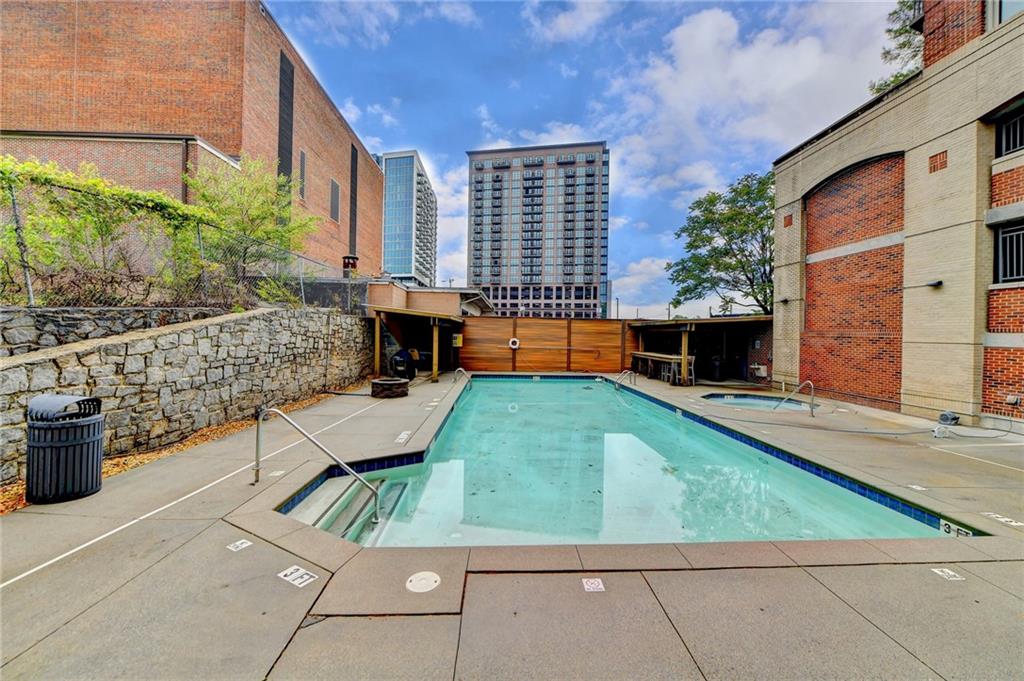 3180 Mathieson Drive NE Unit 809