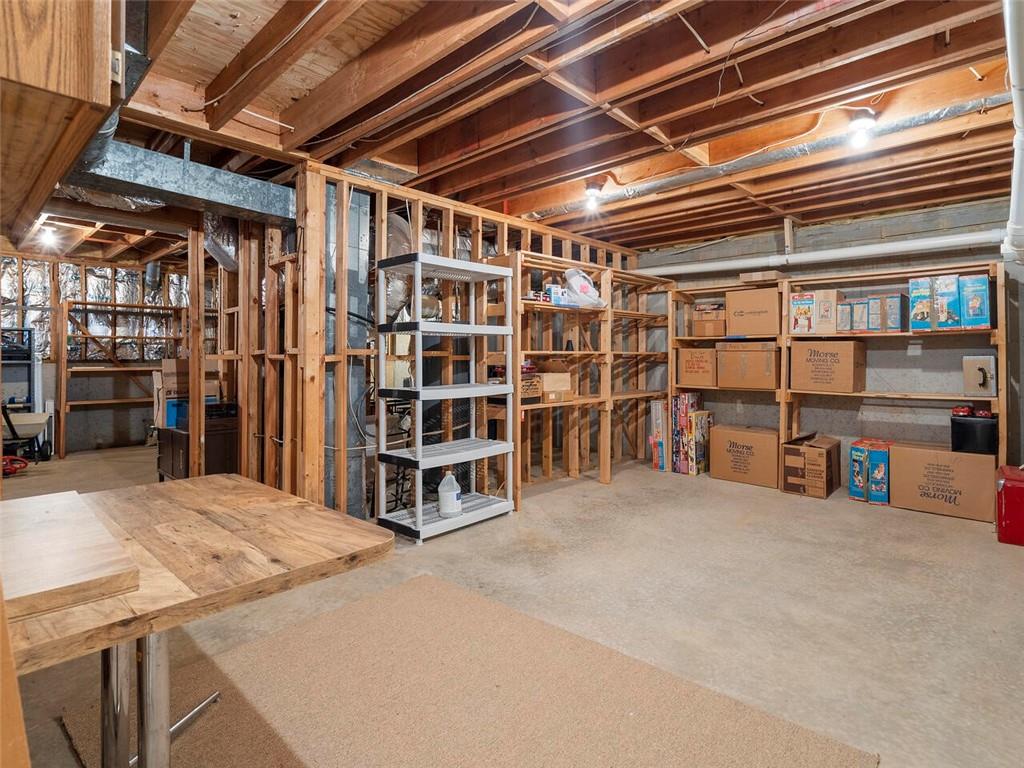 4554 WENDEN Lane