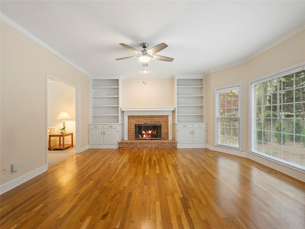4554 WENDEN Lane