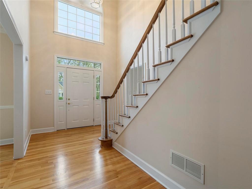 4554 WENDEN Lane