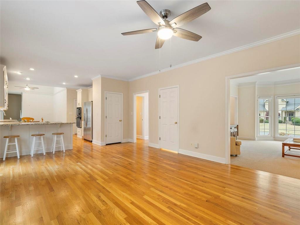 4554 WENDEN Lane