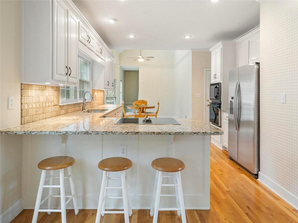 4554 WENDEN Lane