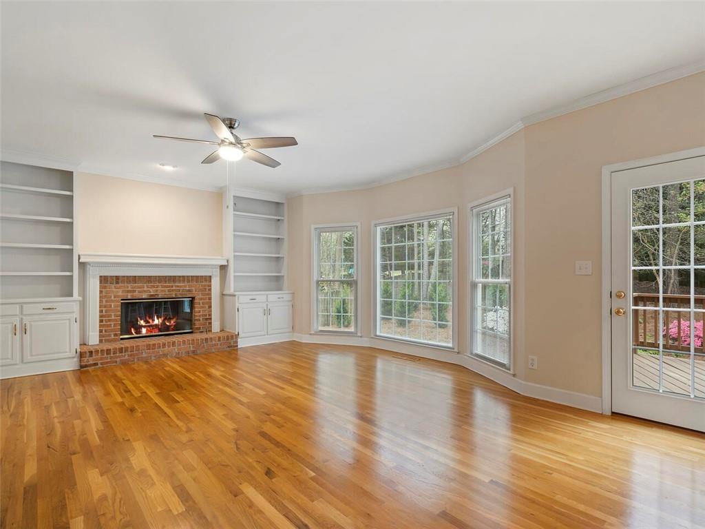 4554 WENDEN Lane