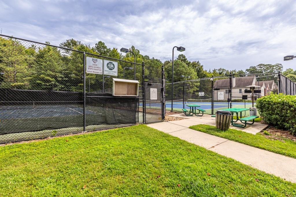 4827 Longcourt Drive Unit 1