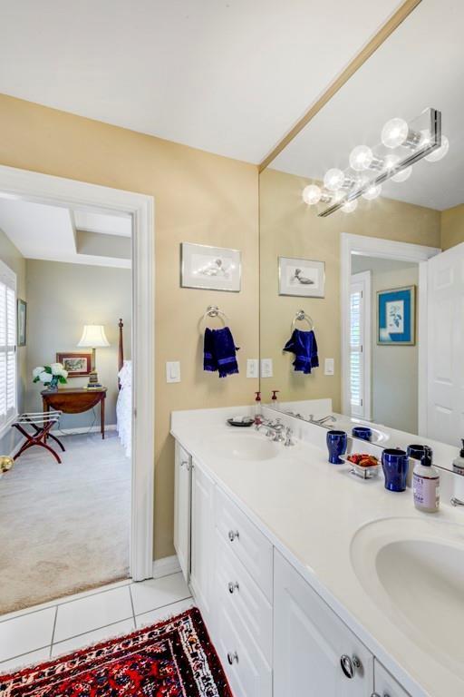211 Colonial Homes Drive NW Unit 1301