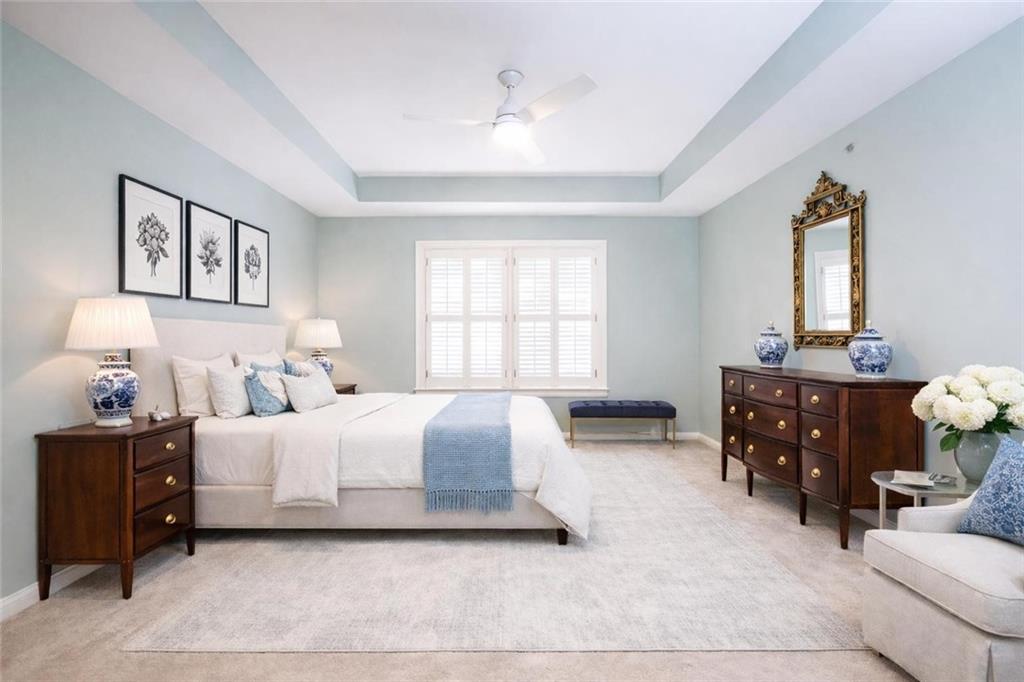 211 Colonial Homes Drive NW Unit 1301