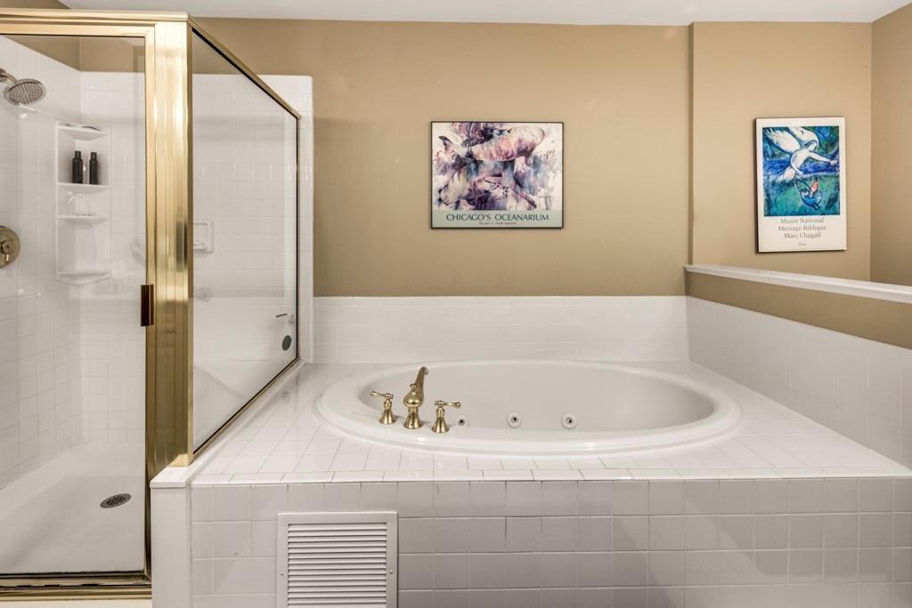 211 Colonial Homes Drive NW Unit 2408