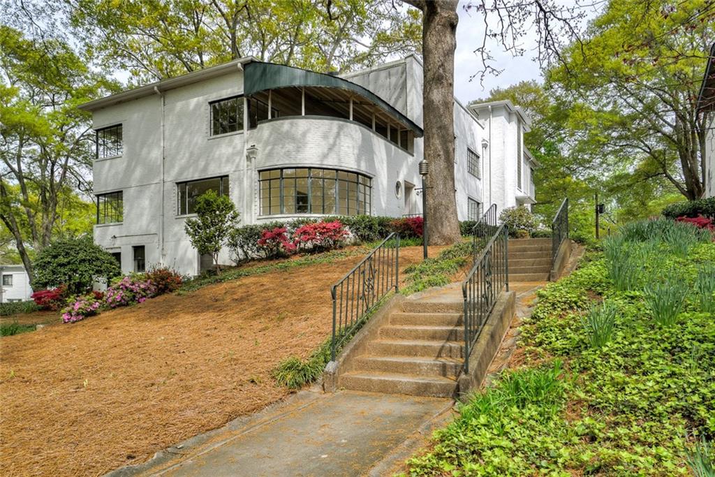 1128 Briarcliff Road NE