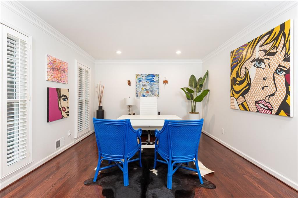 535 Dogleg Court