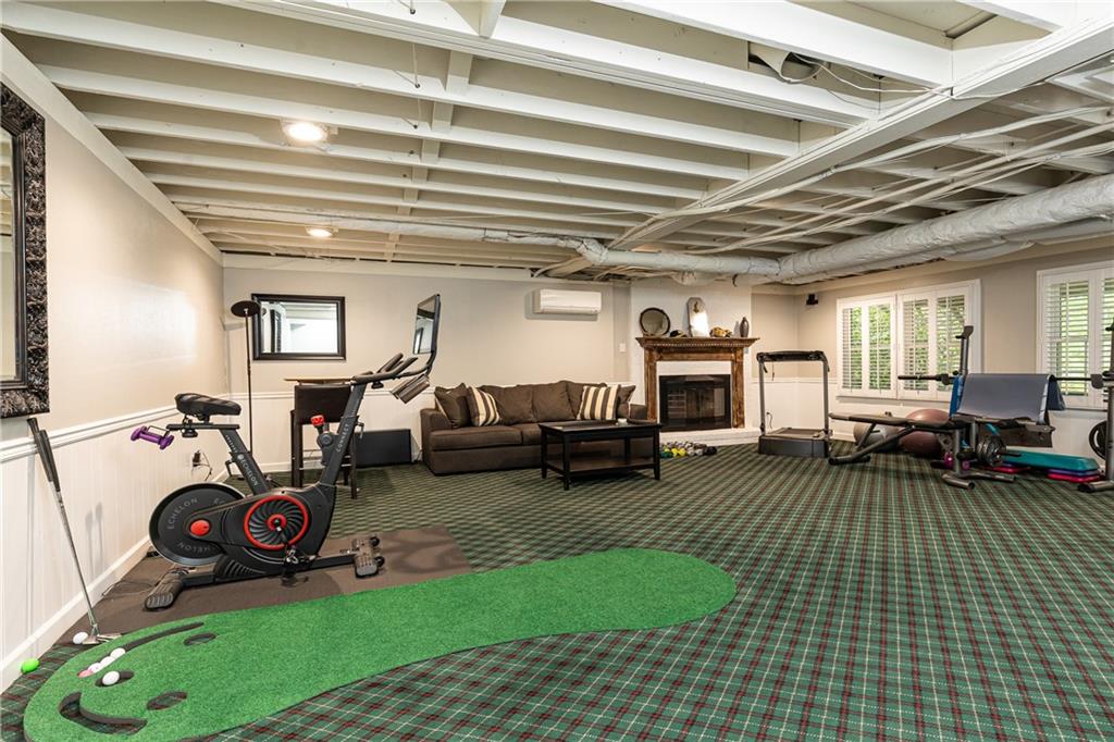 535 Dogleg Court