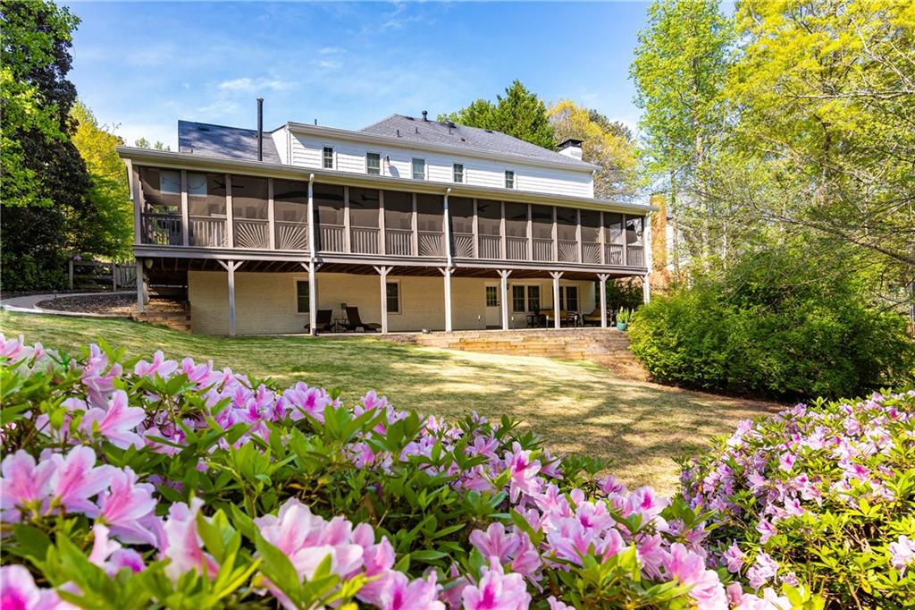 535 Dogleg Court