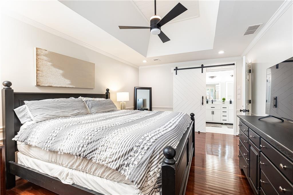 535 Dogleg Court