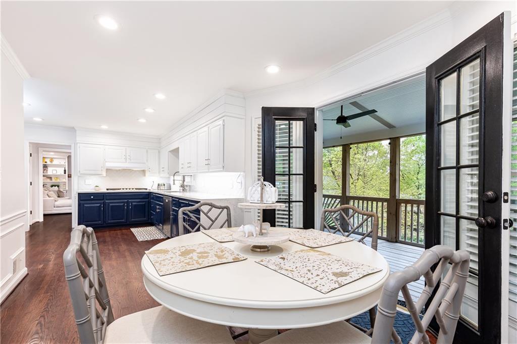 535 Dogleg Court