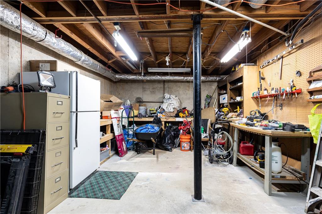 535 Dogleg Court
