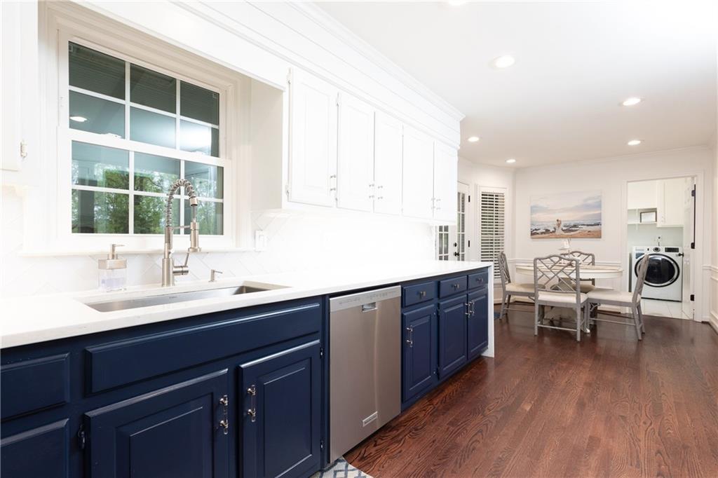 535 Dogleg Court