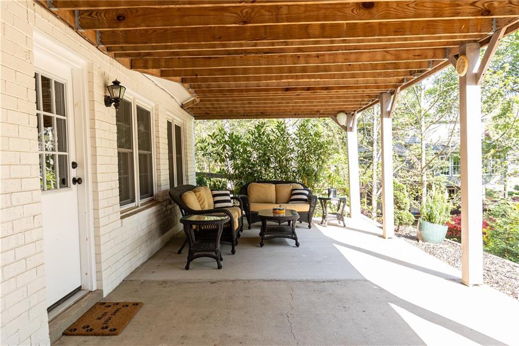 535 Dogleg Court
