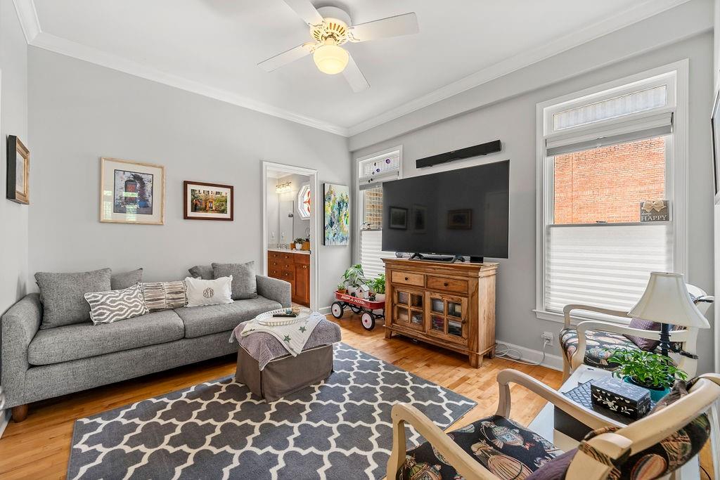 371 10th Street NE Unit 2B