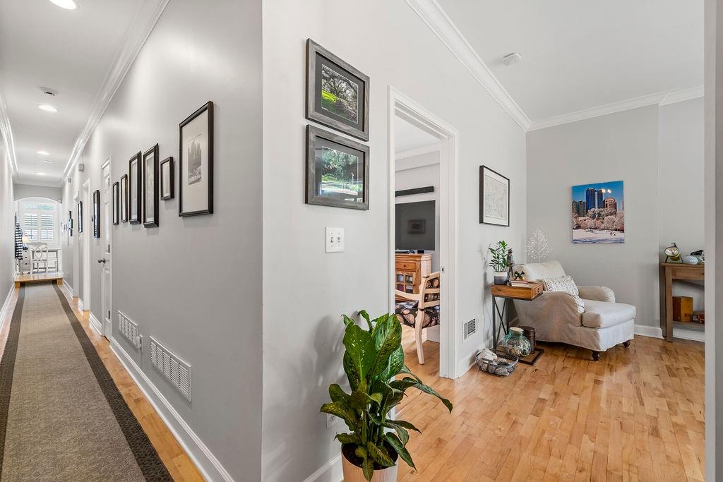 371 10th Street NE Unit 2B