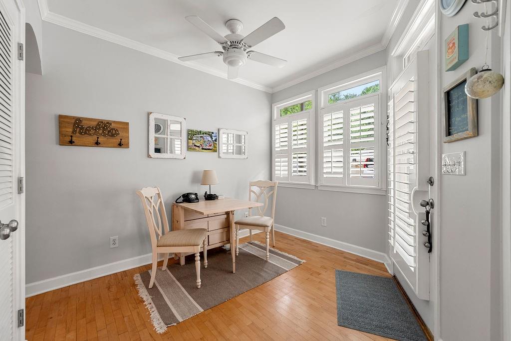 371 10th Street NE Unit 2B
