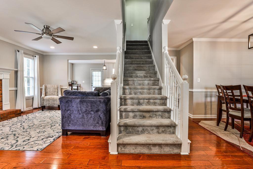 3309 Hillside Drive