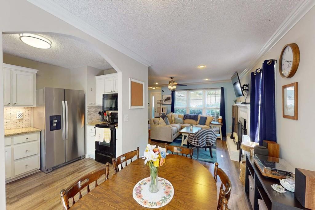 259 Robbie Lane SW