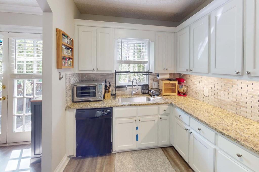259 Robbie Lane SW