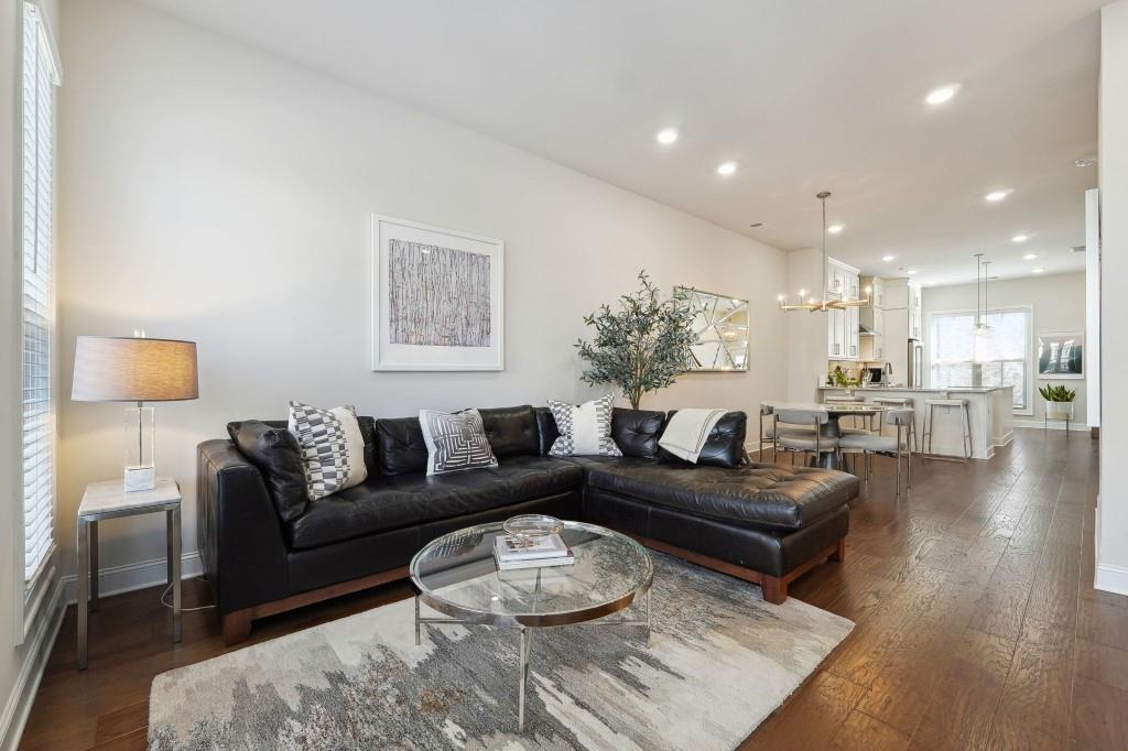 4215 Deming Road
