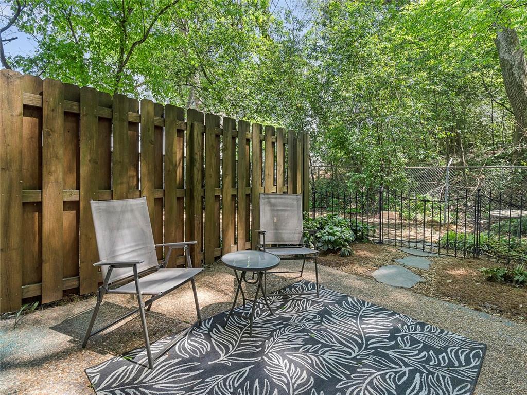 136 Peachtree Memorial Drive NW Unit MD4