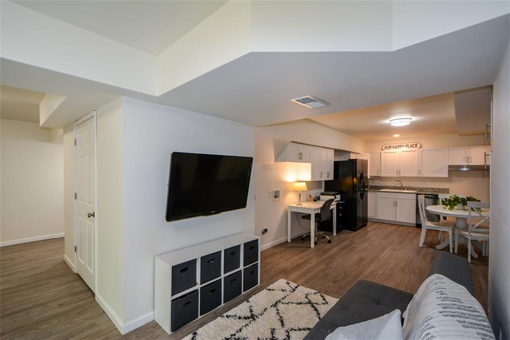 1204 Red Fox Circle