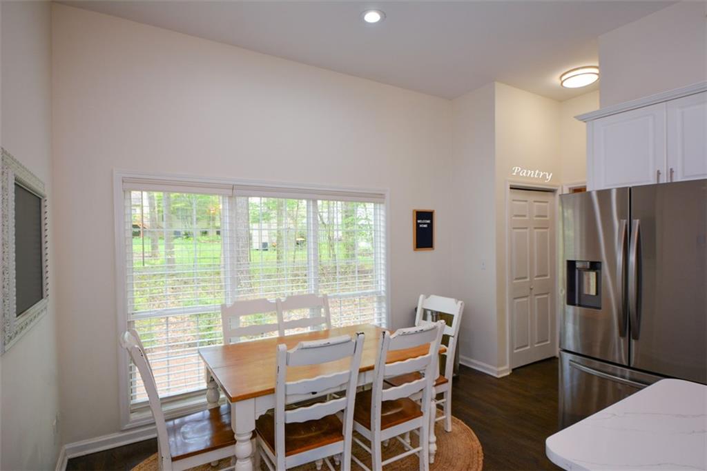 1204 Red Fox Circle