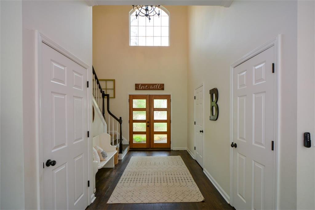1204 Red Fox Circle