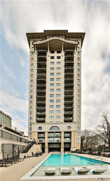 3040 Peachtree Road NW Unit 811