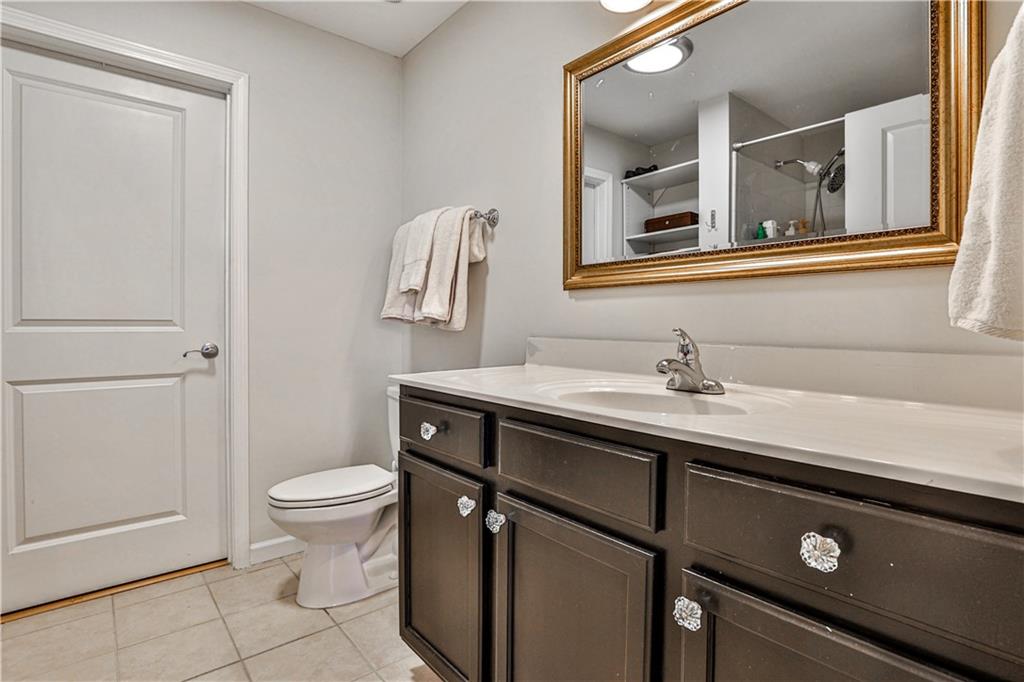 3040 Peachtree Road NW Unit 811