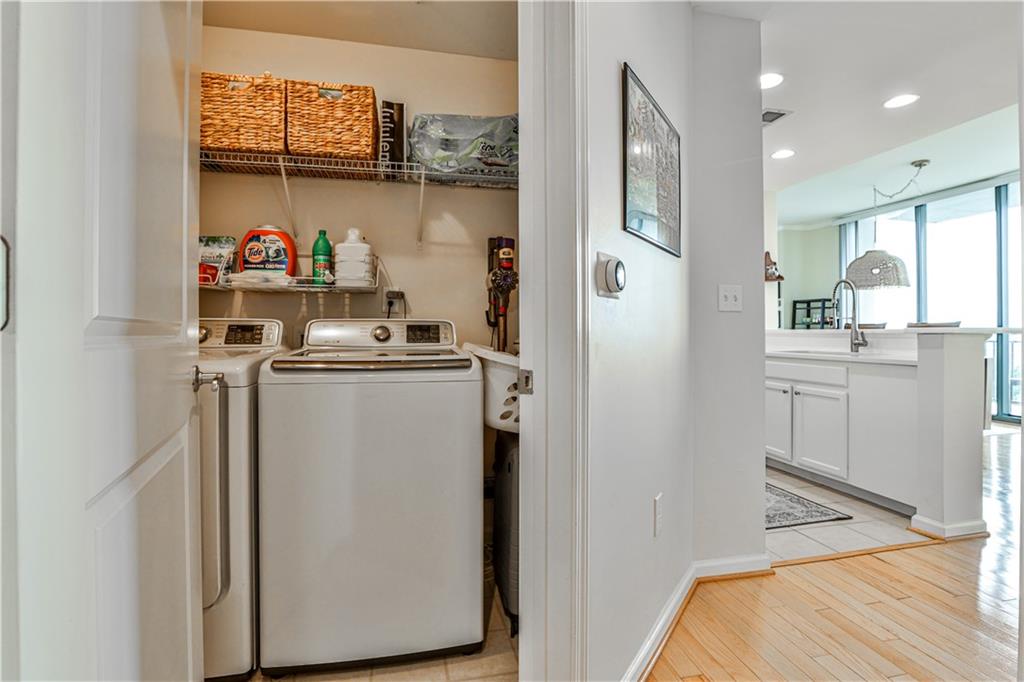 3040 Peachtree Road NW Unit 811